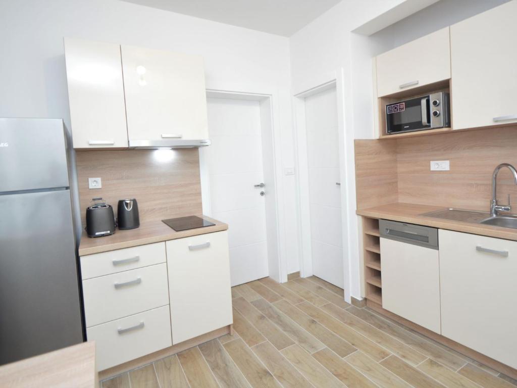 Apartment Anna-5 by Interhome photo 4