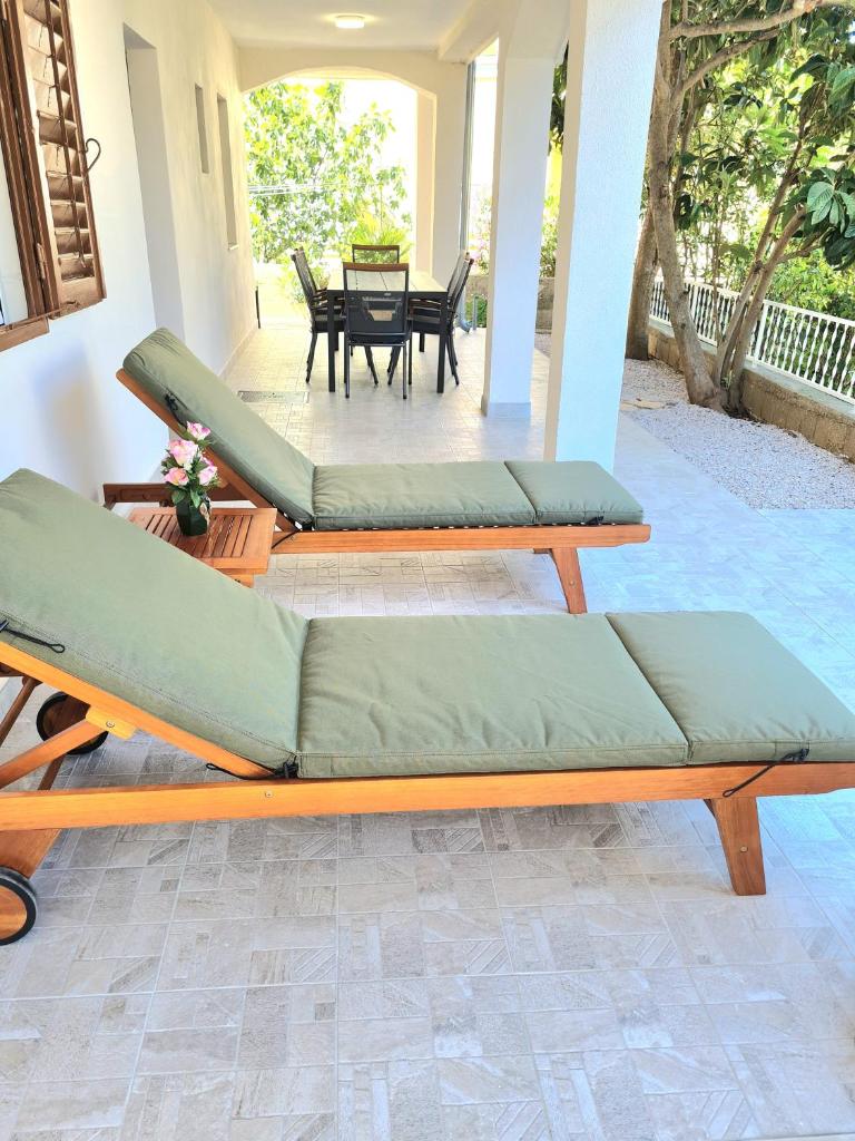 APARTMENT IVANA photo 4