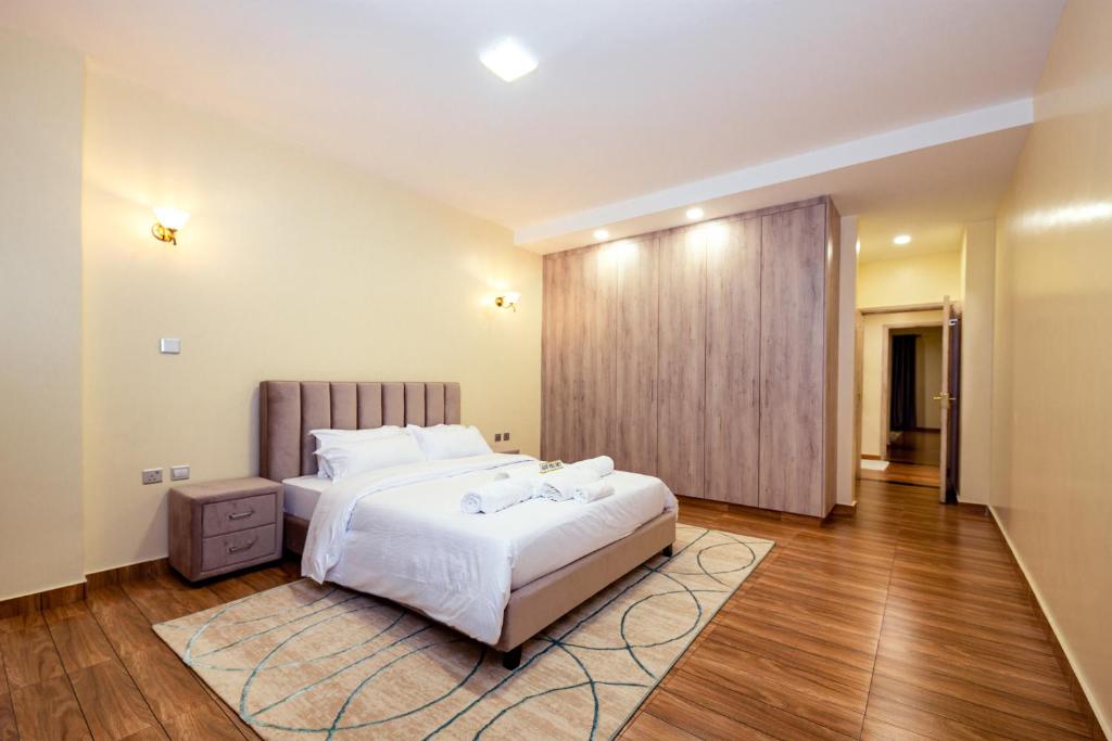 K's Place - Elegant 2 Bedroom Apartment with a Pool & Gym photo 1