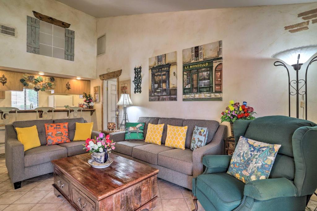 Delightful Palm Desert Gem w/ Fairway Views! - Tap to explore photos