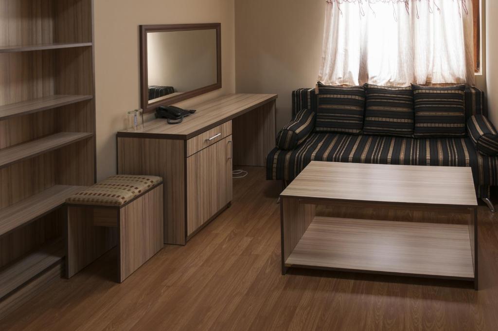 Сьюит (Люкс), Family Hotel Pautalia
