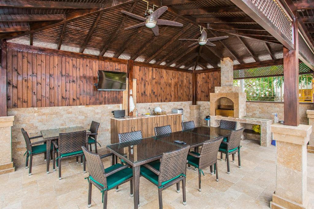 Mediterra Residence photo 4