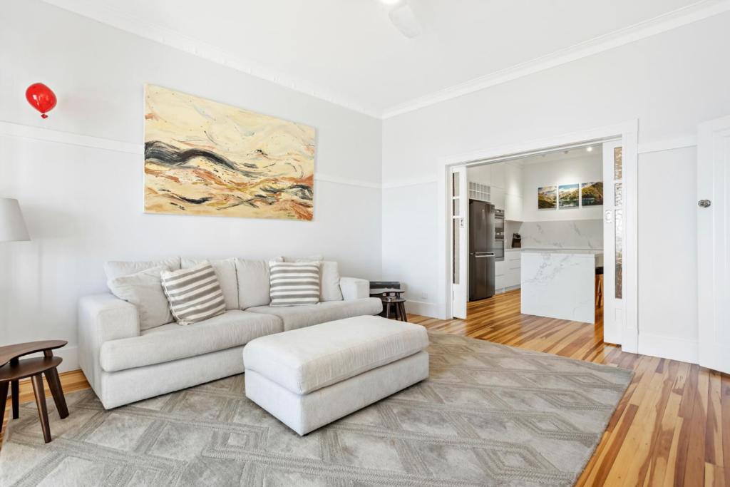 CALE1A - 2BR Harbour View in Rose Bay photo 2
