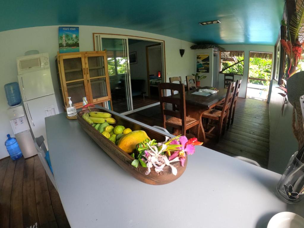 Fare HONU Cook’s Bay Moorea photo 1