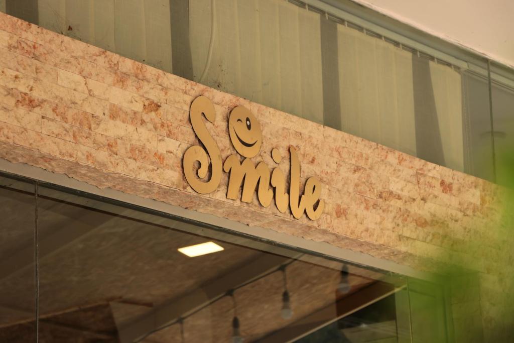 Hotel Smile photo 1