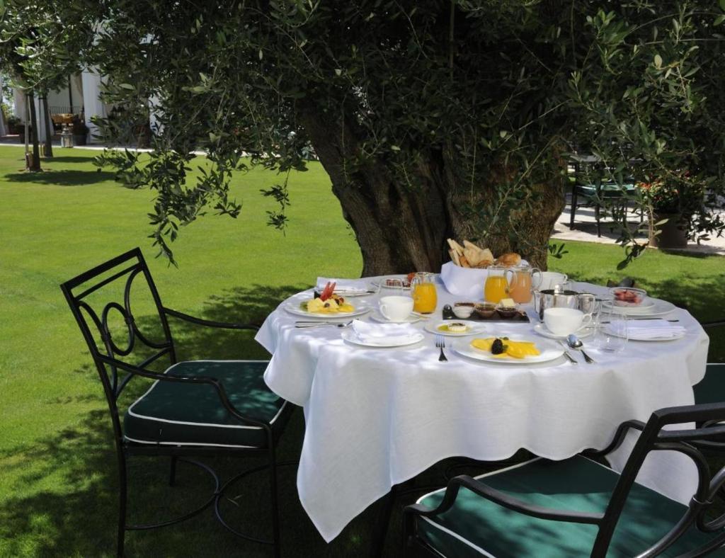 Villa H @ Finca Cortesin photo 1