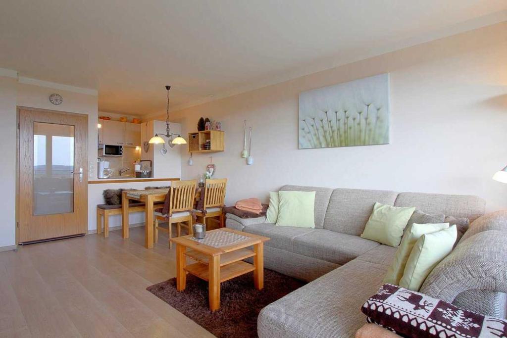 Apartment 265 photo 1