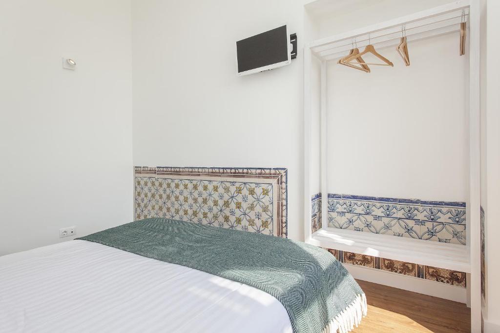Сьюит (Люкс с видом на реку), Lisbon Old Town Guest House