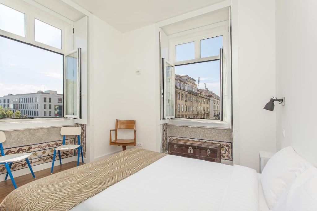 Сьюит (Люкс с видом на реку), Lisbon Old Town Guest House