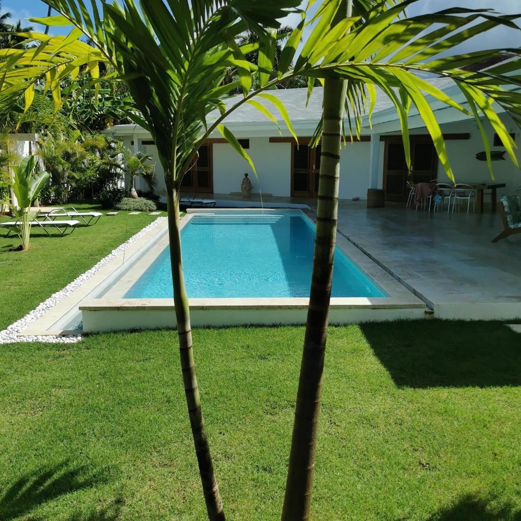 Flor de Coco, Villa neuve, 5 chambres, 5 salles de bains et grande piscine à 250 mètres de la plage photo 3