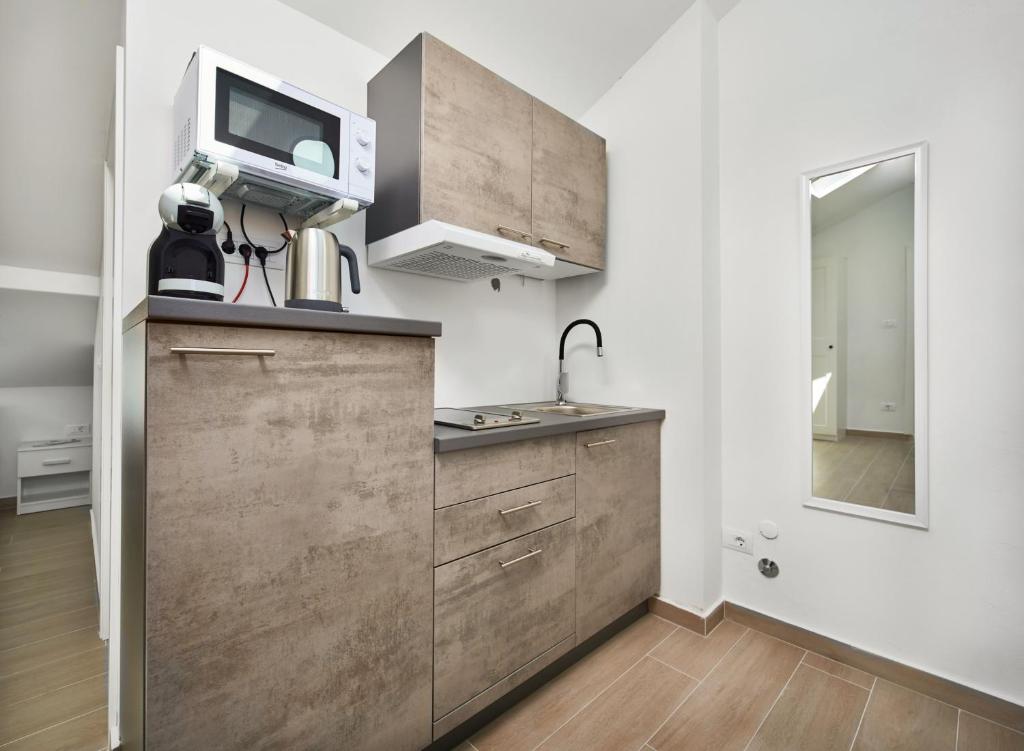 Cardo Apartments photo 3