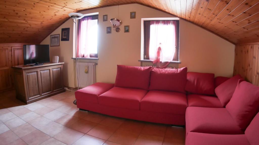 Casa di 2 piani ai piedi della Valtournenche CIR 0032 photo 1