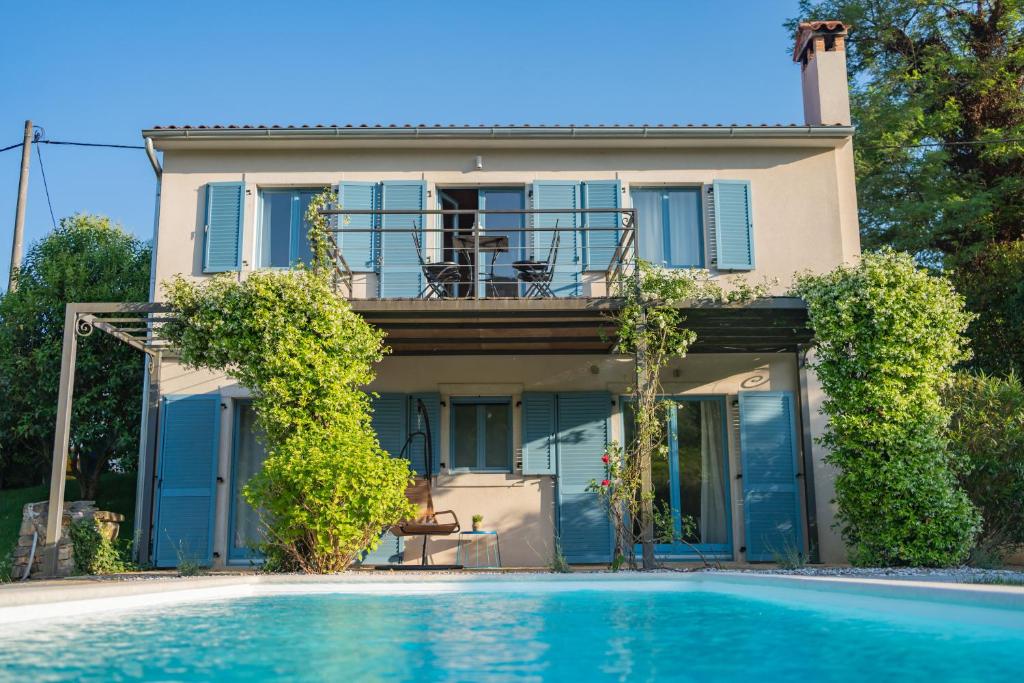 Villa Toro photo 1