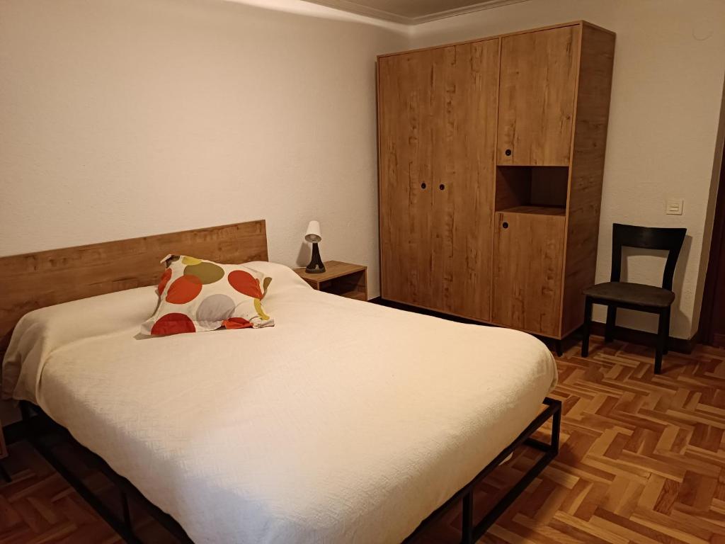 Apartamento Pamplona a 10 minutos del centro photo 1