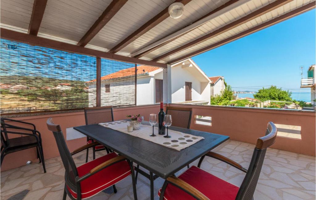 Beautiful Apartment In Nevidane With 1 Bedrooms And Wifi photo 2