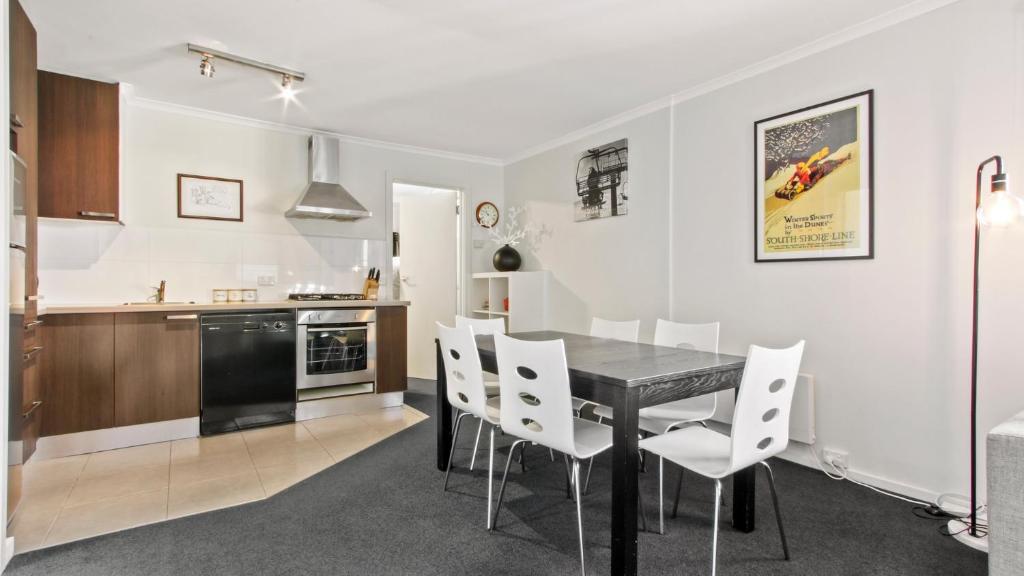 Lawlers 36C photo 2