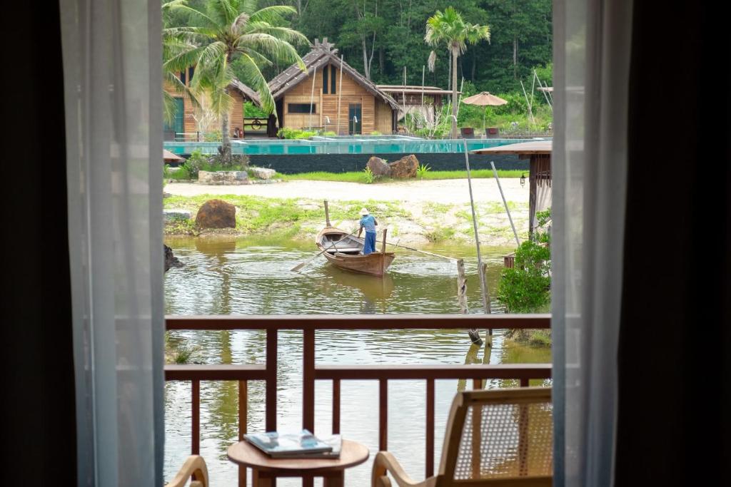 Venice Krabi Villa Resort photo 4