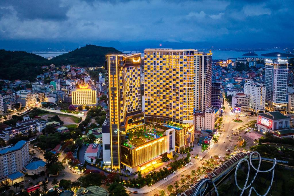 Muong Thanh Luxury Ha Long Residence