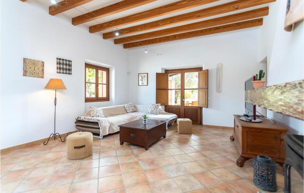 Beautiful Home In Art With 4 Bedrooms, Wifi And Outdoor Swimming Pool photo 1
