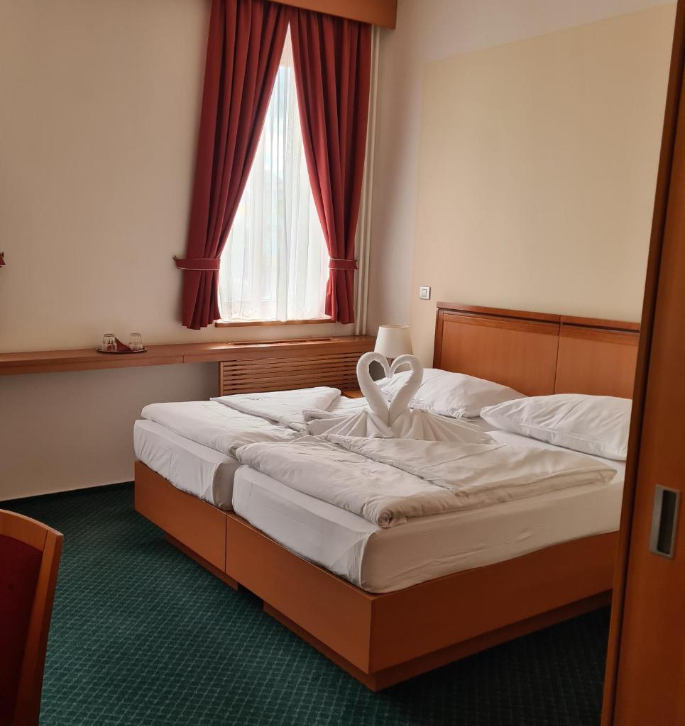Hotel Slovan photo 4
