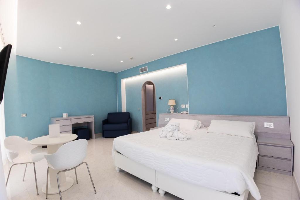 Grand Hotel Costa Brada Room Type - Deluxe Double Room