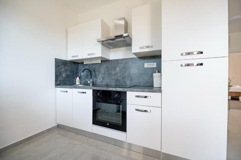 Apartments Zora photo 4