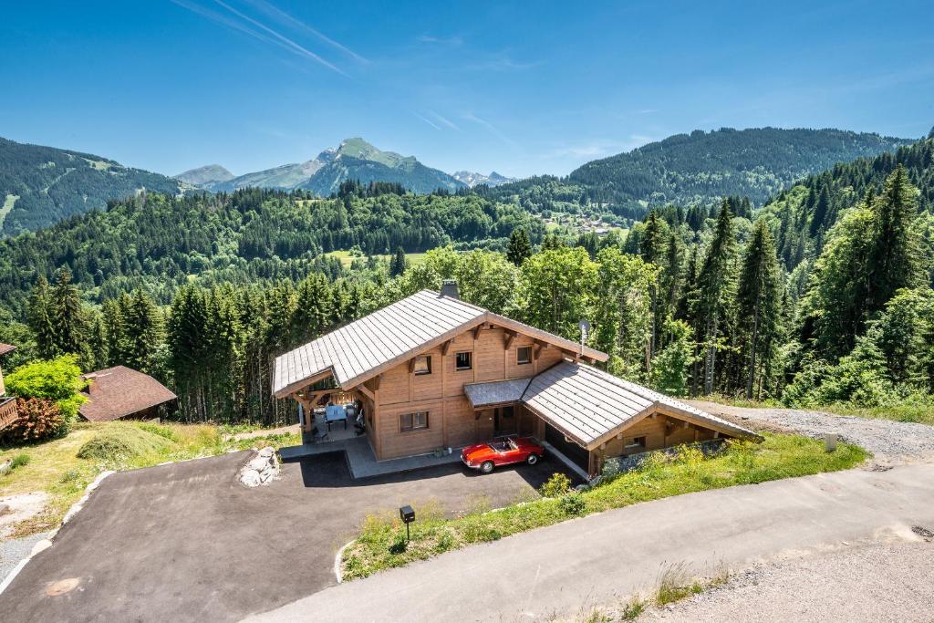 Chalet Cipolin Morzine - by EMERALD STAY photo 2