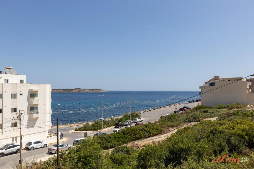 Seaview 2 Bedroom Beach Apartment photo 1