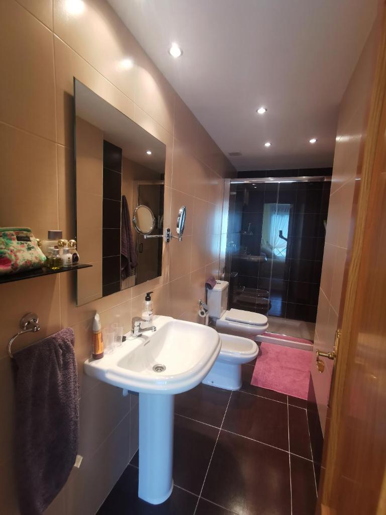 Apartamento de 3 dormitorios con piscina - Riaza Vacacional photo 3