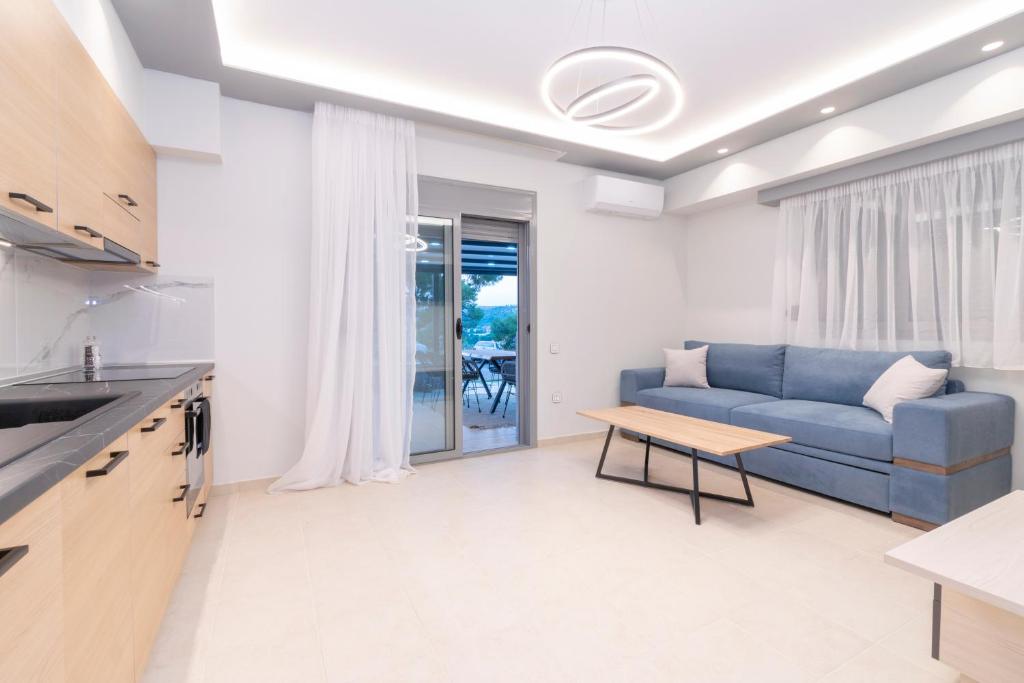 SithoniaRS Luxury Ground Floor Apartment With Private Garden photo 2
