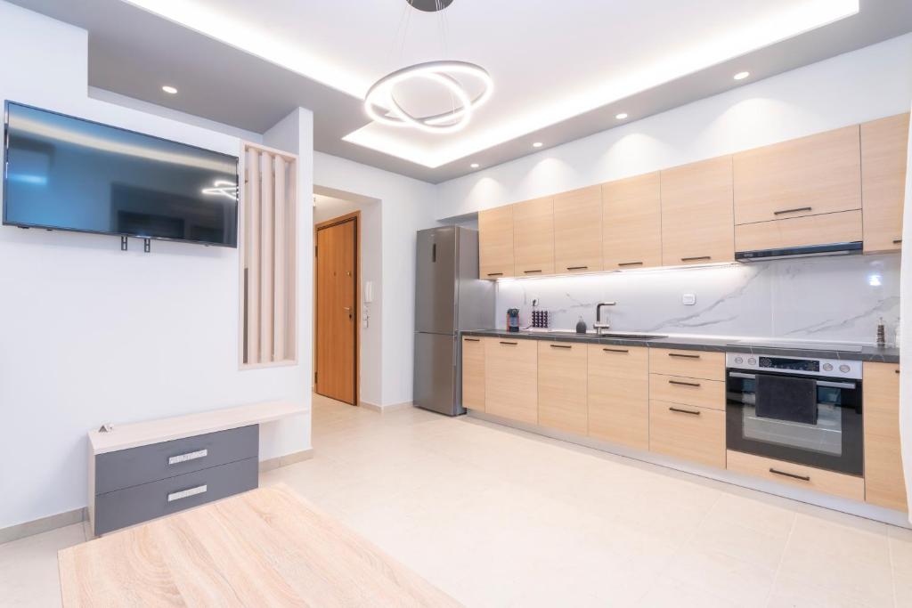 SithoniaRS Luxury Ground Floor Apartment With Private Garden photo 3