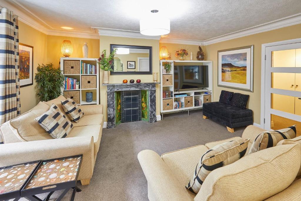Host & Stay - Muggles Mews
