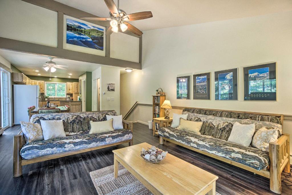 Cozy Condo on Fall River - 1 Mile to RMNP Gate! photo 4