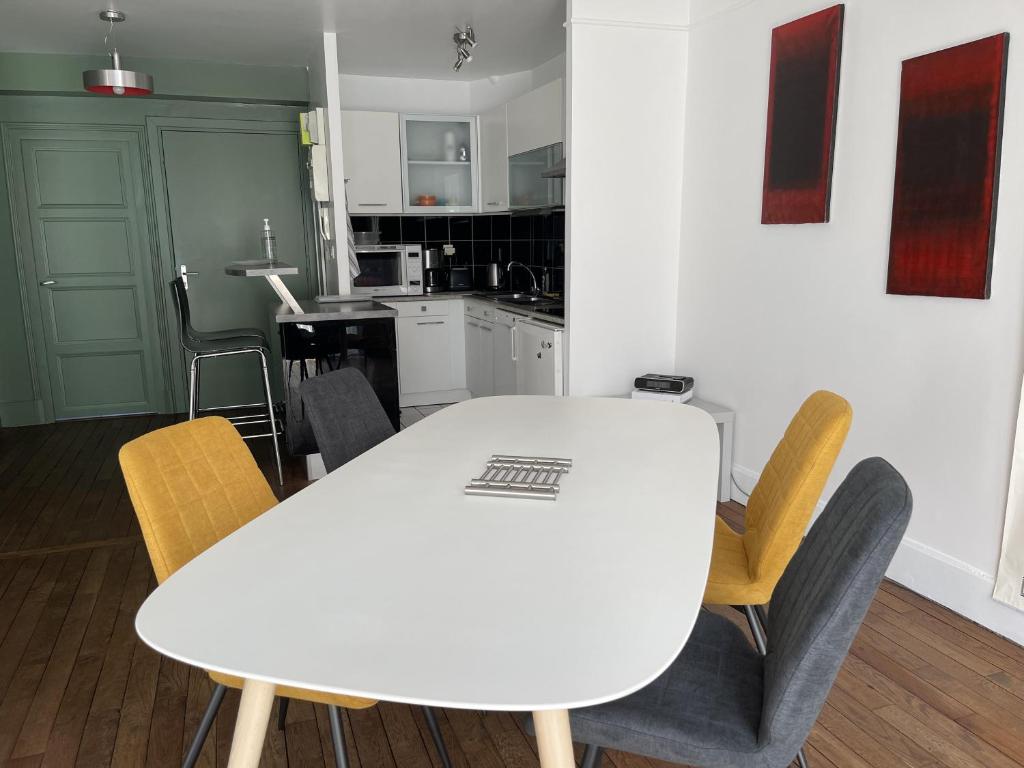 Appartement Le Temple Auxerre Centre Ville photo 4