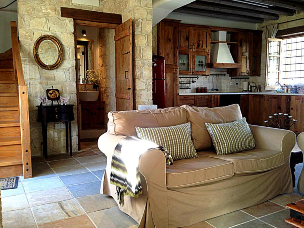 Lofou Traditional Stone House photo 4