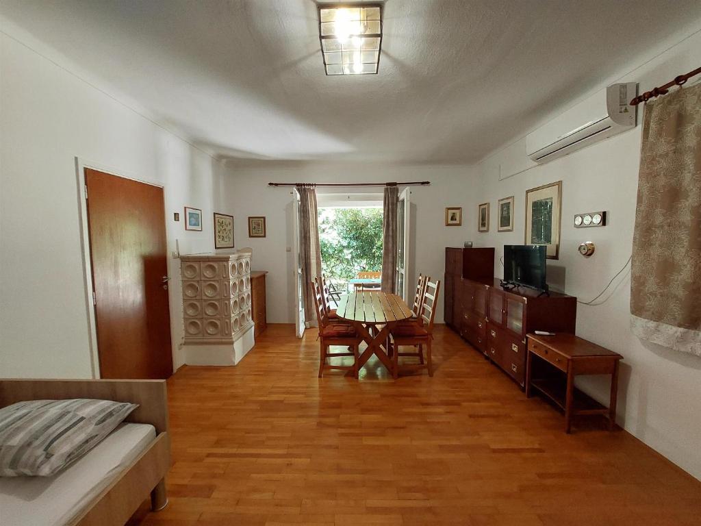 House Leticija rustica photo 2