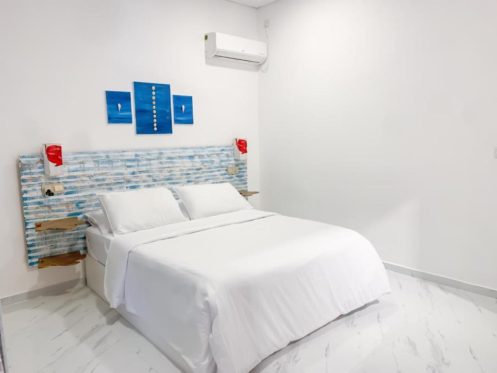 Fins Dive and Leisure Hotel photo 1