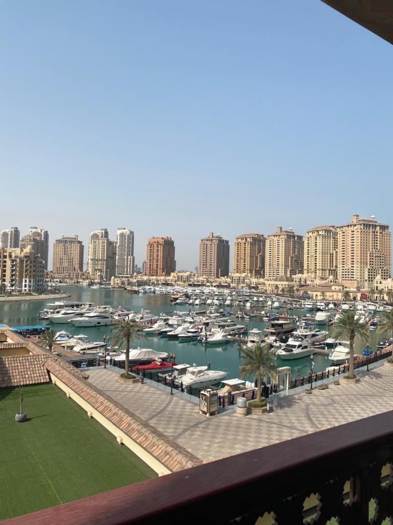 Luxury 2 bedroom Apt in The Pearl with Marina view photo 1