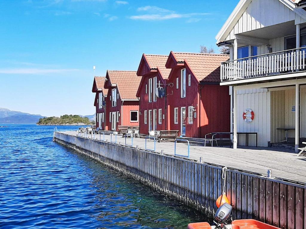 Holiday home Sjernarøy photo 4