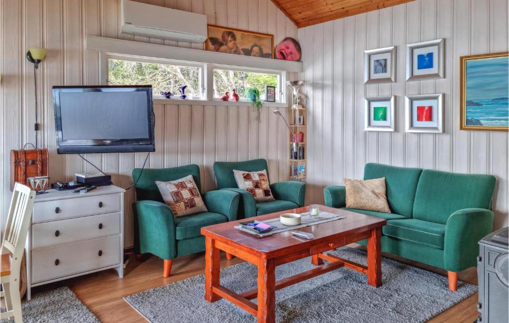 Nice Home In Lyngdal With 1 Bedrooms photo 1