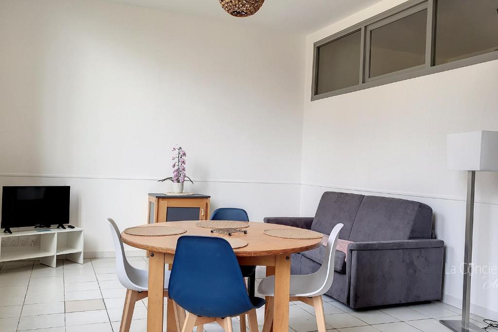 AMX5 - Les Falaises un logement agréable et calme au rez de chaussée photo 2