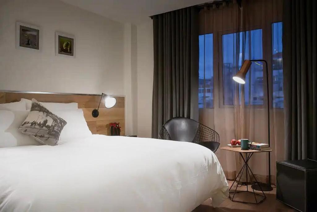 C Central Hotel