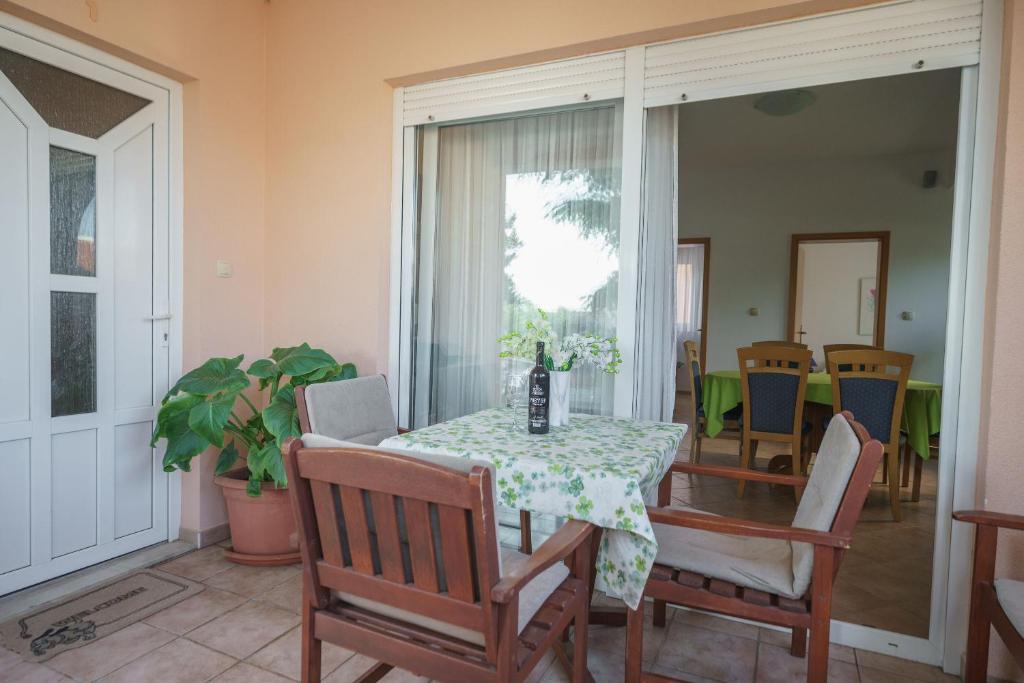 Apartmani NEDOKLAN photo 1