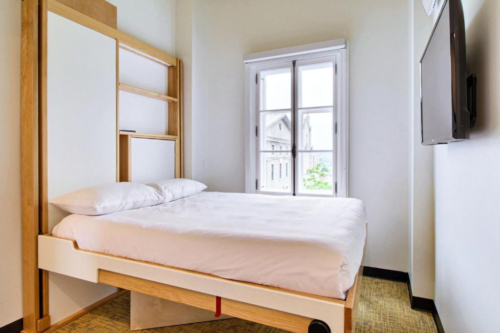 Hotel AtypiQ photo 2