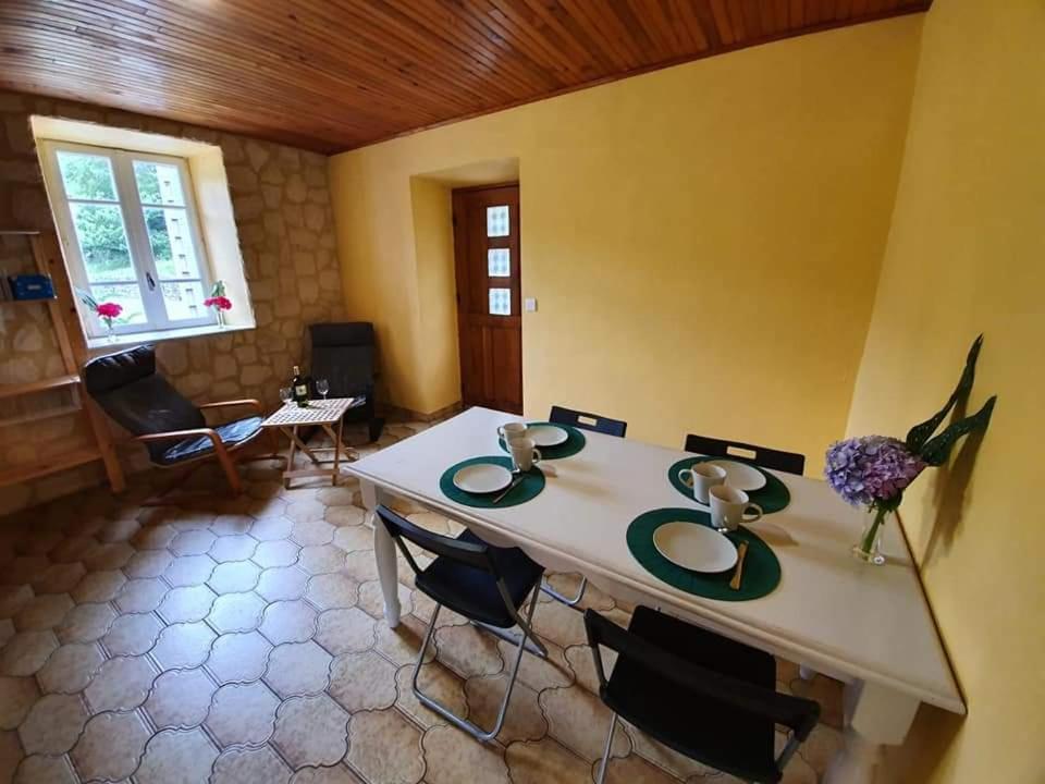 Appartement Burzet photo 3