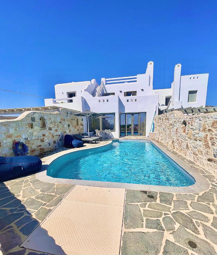 VillaNaxosGR - More than a Naxian beach house photo 1