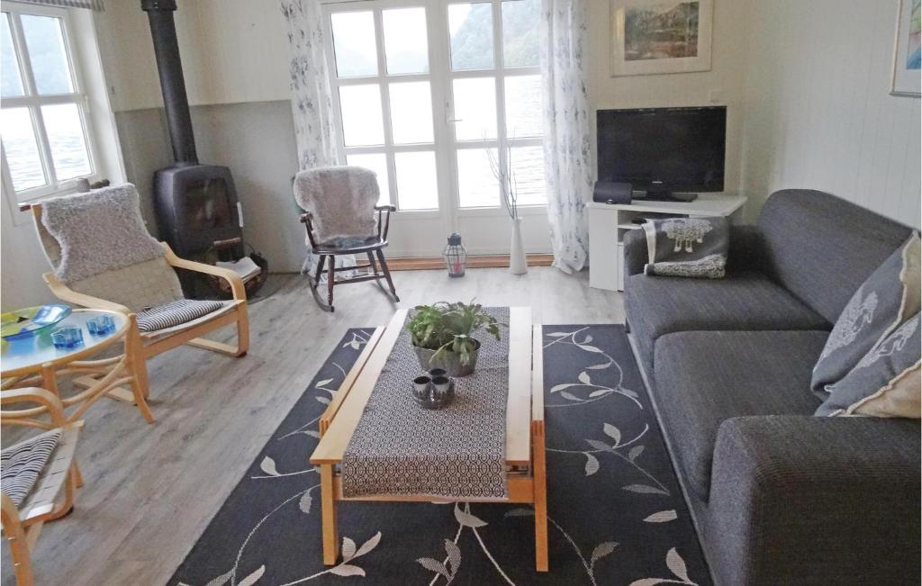 Stunning Home In Flekkefjord With 5 Bedrooms And Internet photo 1