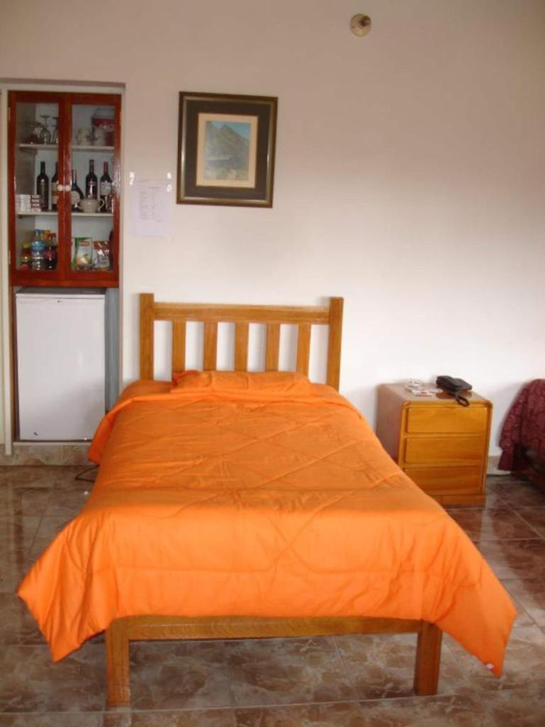 Swiss Chalet with Private Kitchen near Lima photo 2