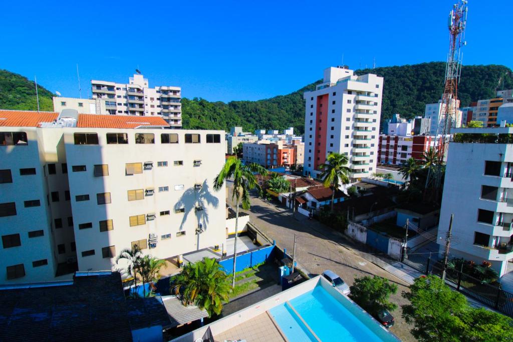 Fb HOME Guaruja- Apartamento proximo as praias da Enseada e Pitangueiras - WI FI photo 1