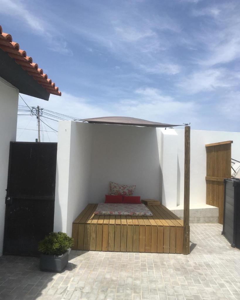 Moradia Bispo photo 2